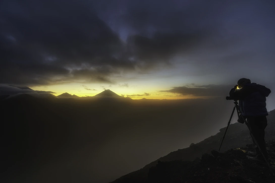 Last Light - Tomas vdW