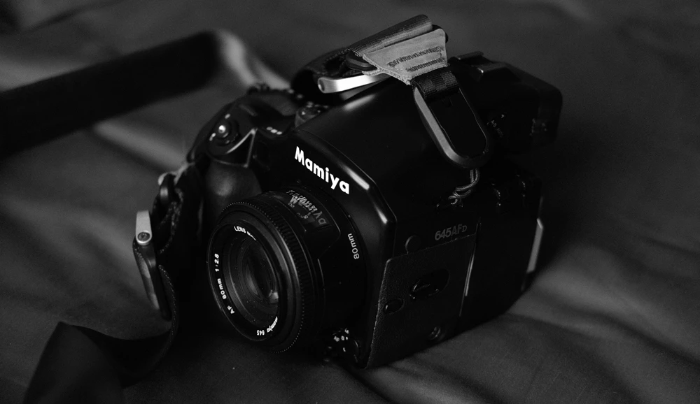 fstoppers-mamiya-645-afd-