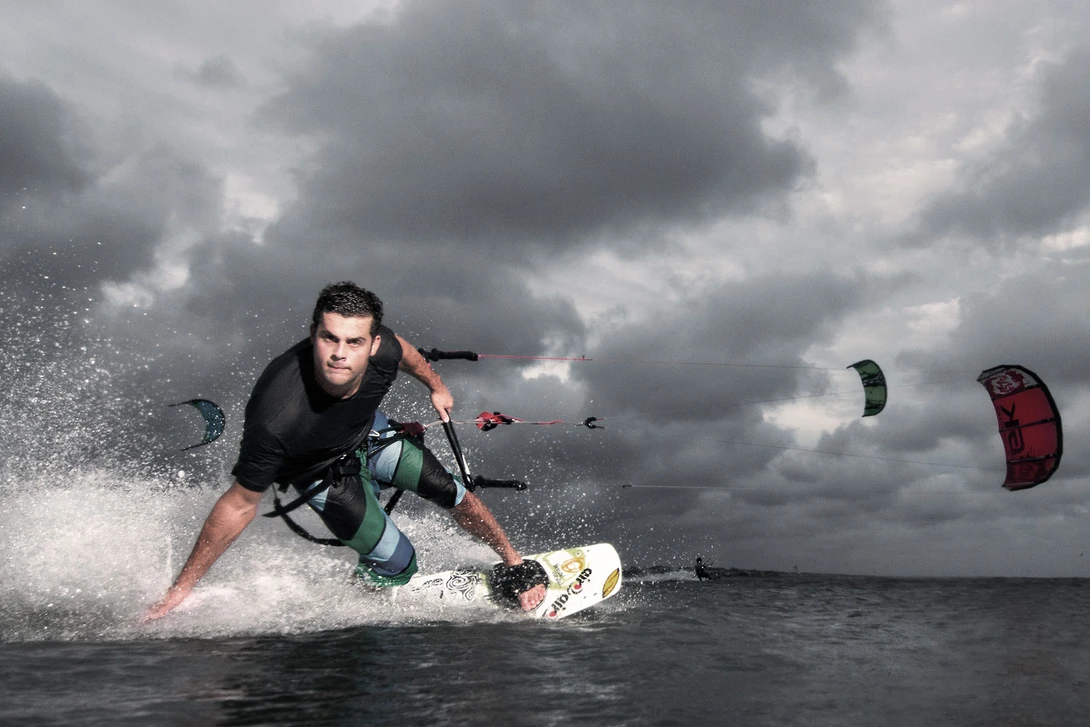best way to photograph kiteboarding
