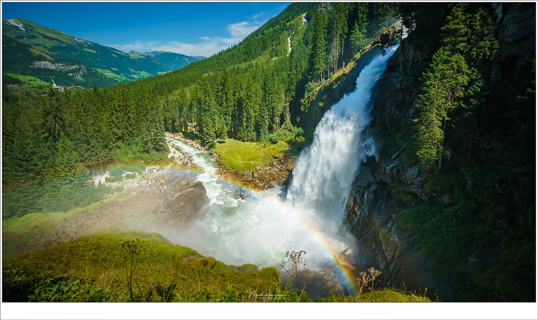 Not a rainbow but a spraybow at the largest waterfall of Europe: the Krimmler Wasserfälle in Austria (Sony A9 with 16mm | ISO100 | f/8 | 1/80)