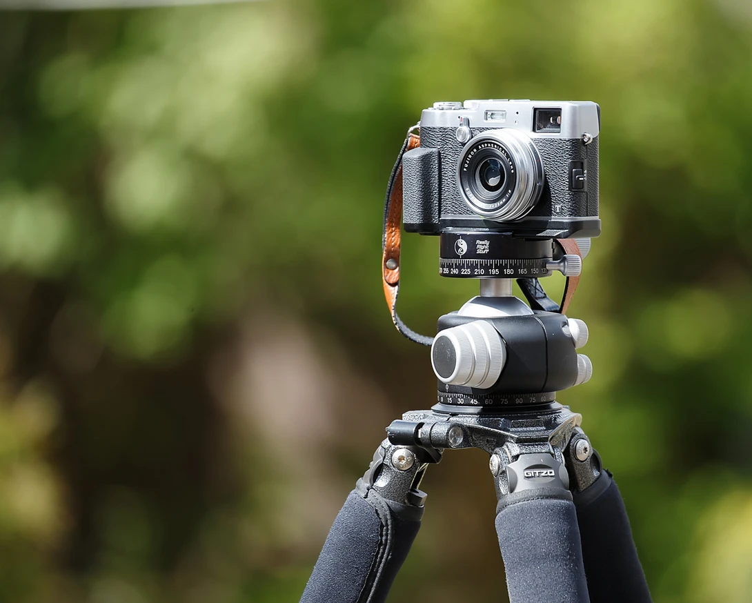 When I like to travel light, I take my Fujifilm X100t camera. The It looks a bit funny when I mount it onto the Gitzo Systematic Series 3. Although I don't have to worry about stability, the Gitzo is really oversized for this small camera.