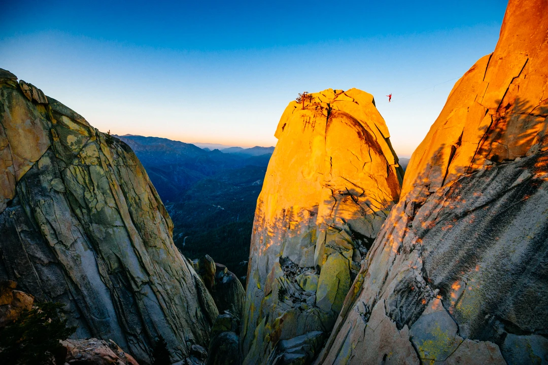miah-watt-photograph-highlining-adventure