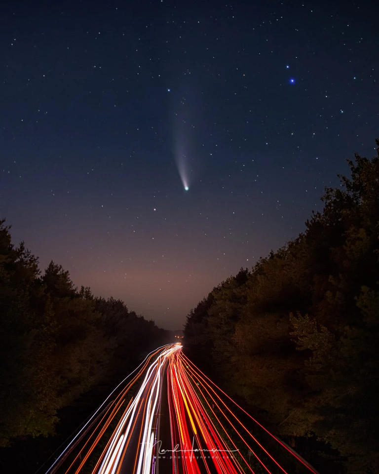 One of my best photos of comet NEOWISE. I used 2 seconds of exposure for the comet itself, to avoid any trails. I combined this with a longer exposure for the road.