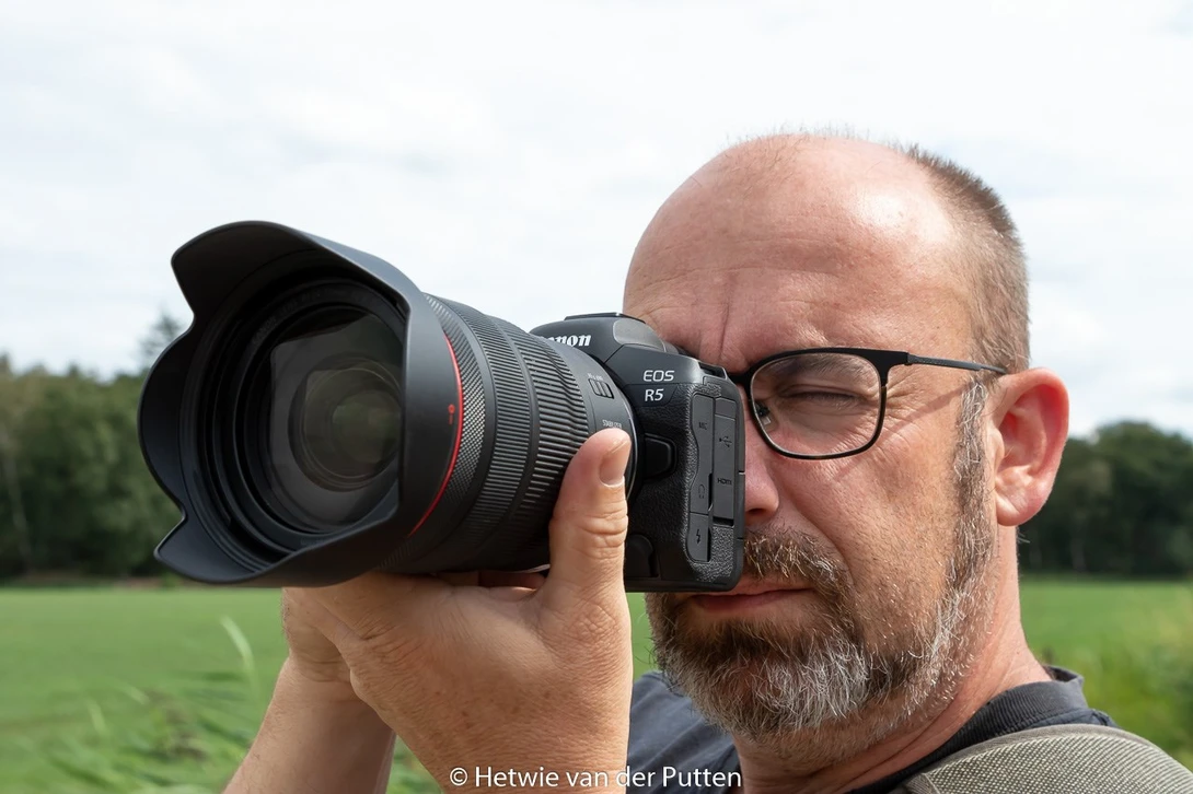Shooting with the Canon EOS R5 is fun (photo by Hetwie)