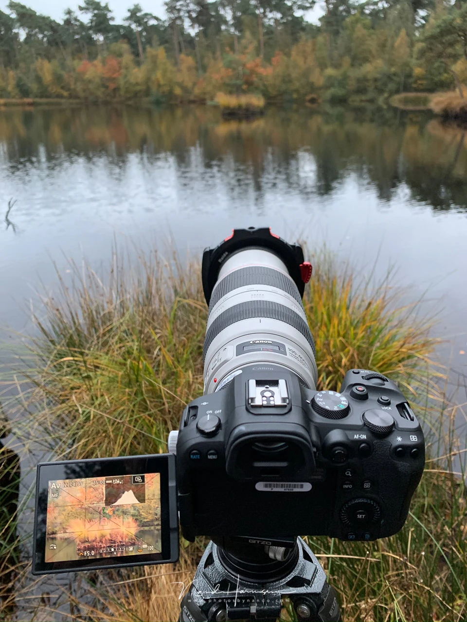 Shooting landscapes with the Canon EOS R6 is lots of fun. The LCD screen and touch screen functionality makes the use of buttons almost obsolete. Unless you need to change the PSAM setting, of course.