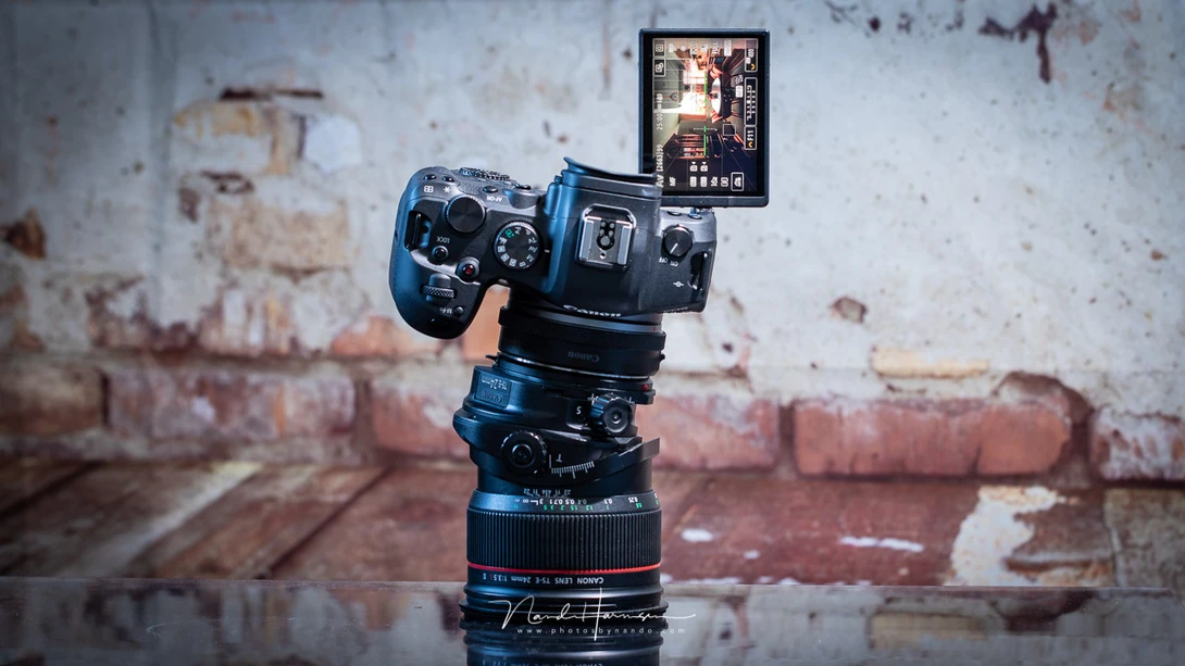 My setup for real estate. Unfortunately I had to return the Canon EOS R6 again. But I definately would like to have one.