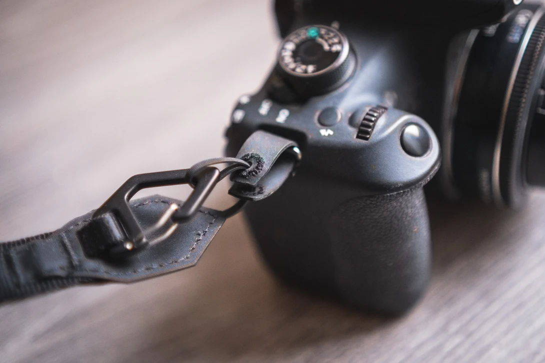 WANDRD strap attached to Canon with Hypalon adapter