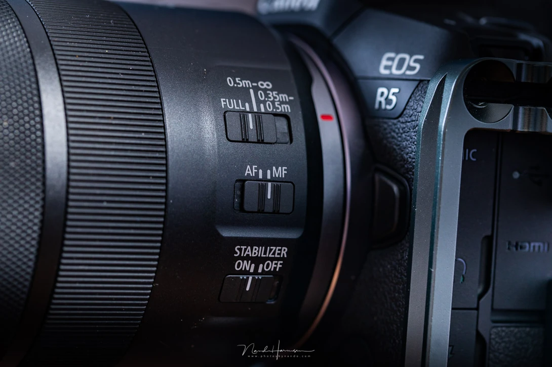 The switches you find on the Canon RF 85mm f/2 macro