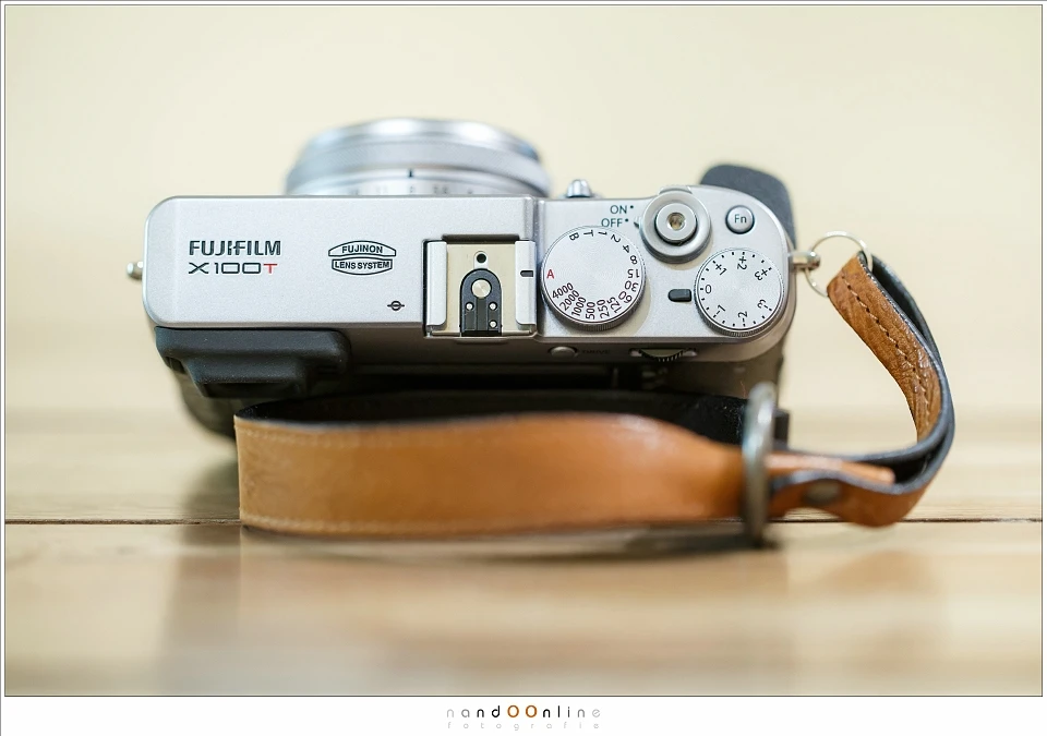 The exposure correction dial offers the change to deviate from the exposure as measured by the light meter. It gives full control of the exposure.