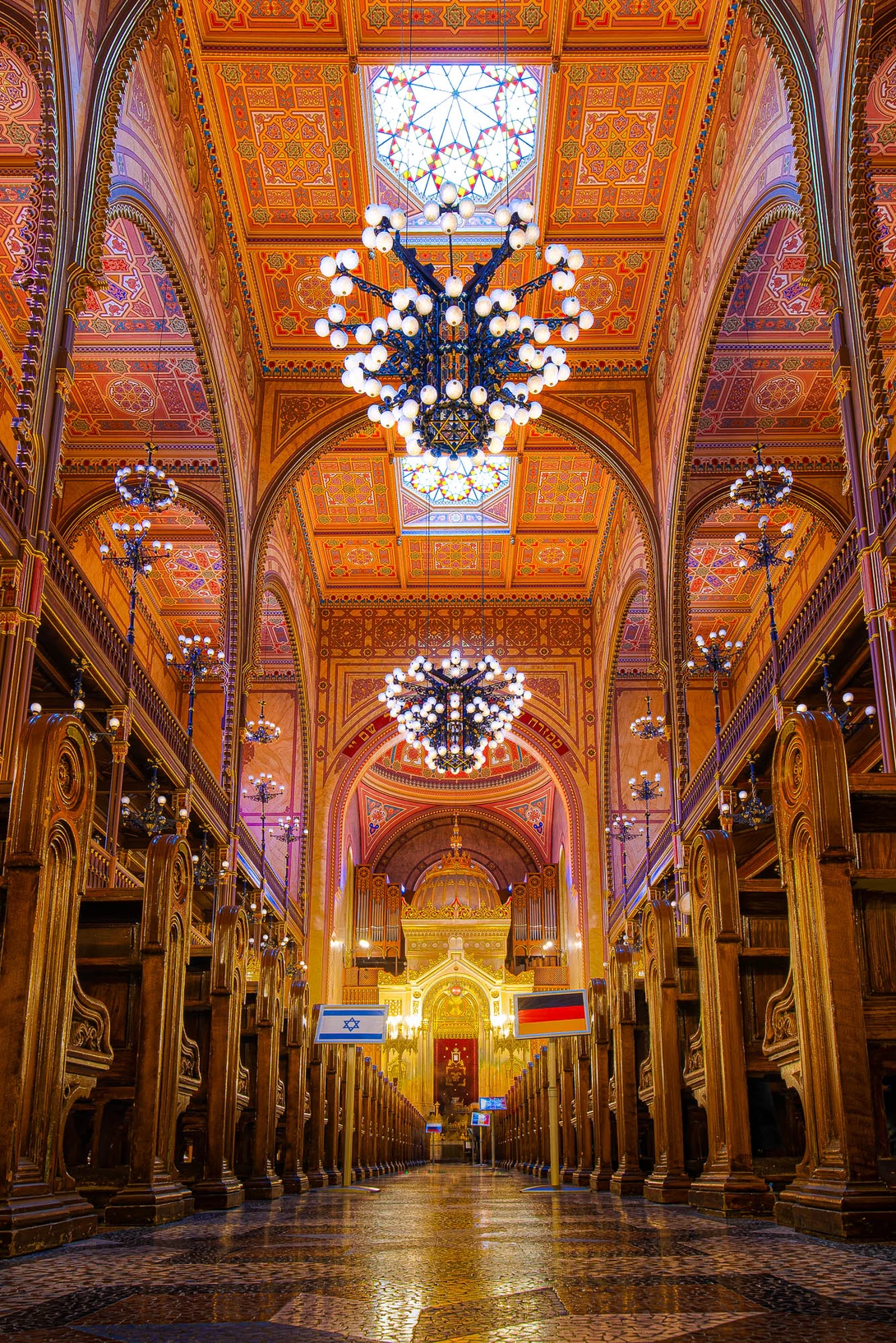 Dohány Street Synagogue in Budapest