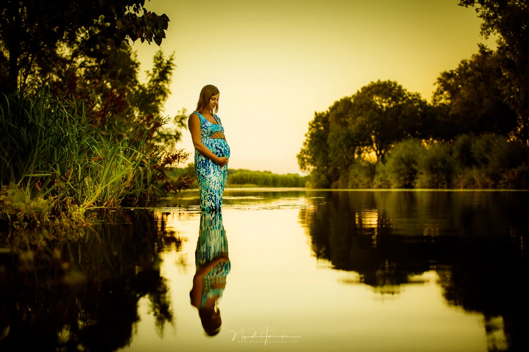 I took this image by holding the camera a few centimeters above the water surface.&nbsp;