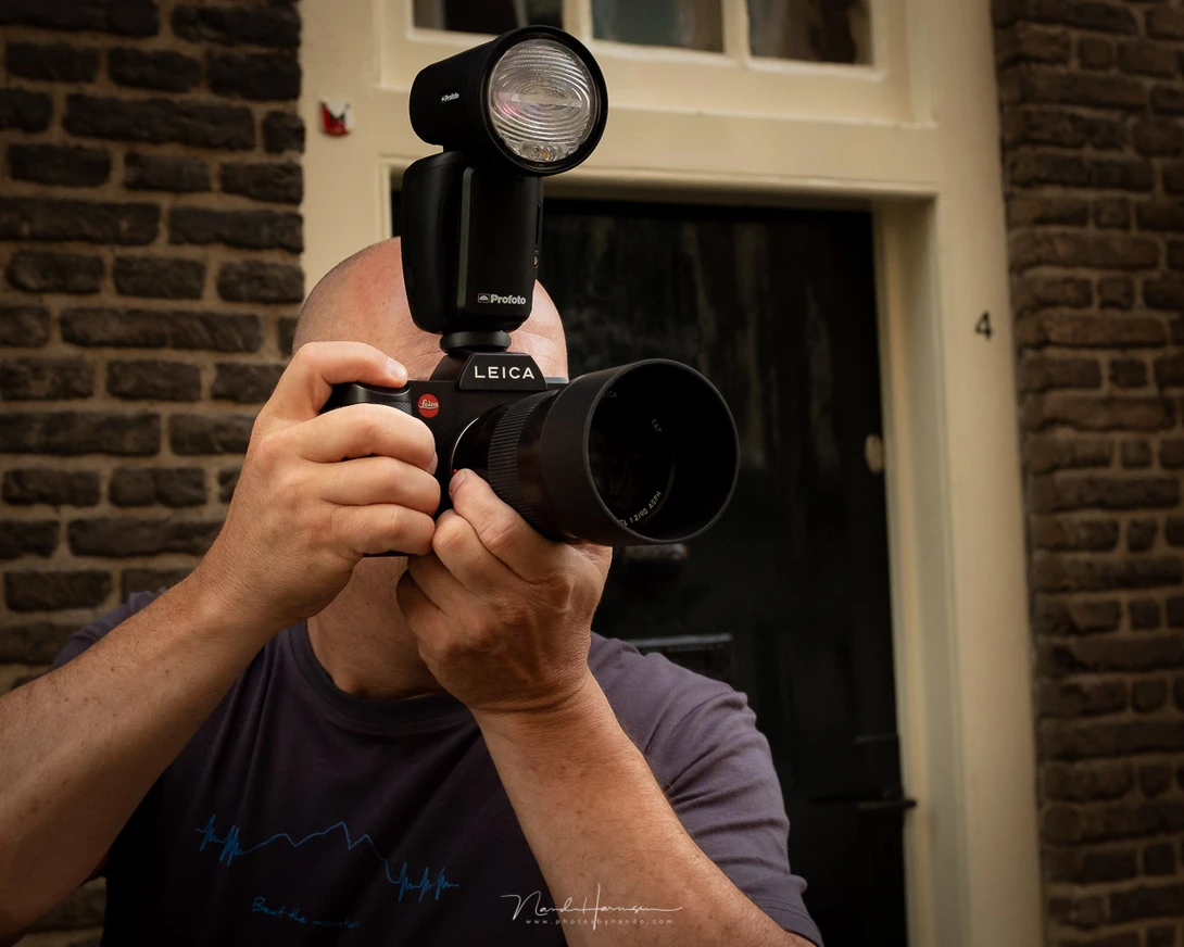 Shooting an evening portrait session with the Leica SL (type 901)