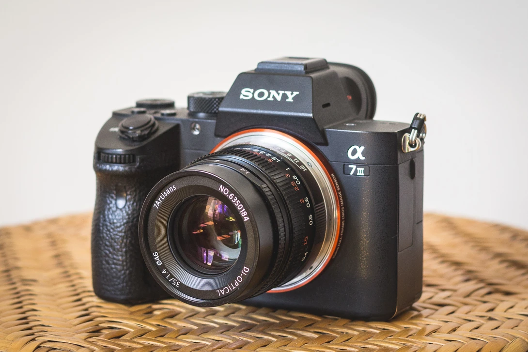 7artisans 35mm f/1.4 and the Sony a7 III