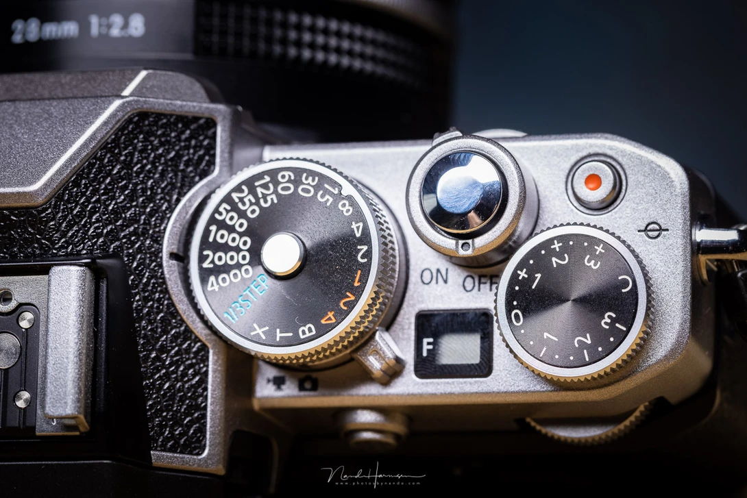P, S, A, or M. It doesn't matter which one you choose. As long as the exposure is correct, it's okay.