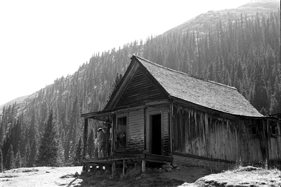 Understanding how TMax 100 works with different subjects and variables will let you understand how to use it for your work.