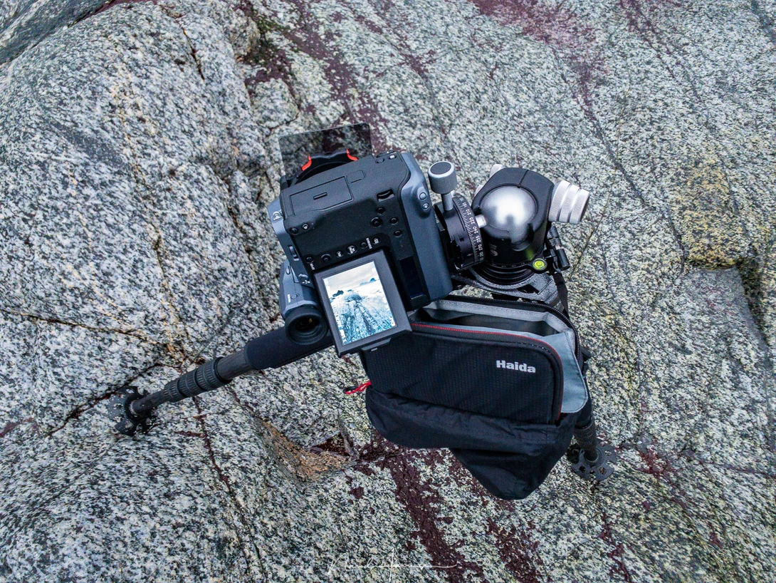 I used the Haida M10 filter system on Lofoten in 2020, the last time I visited these Norwegian islands. The filter pouch carries all filters and has room for the filter holder also.