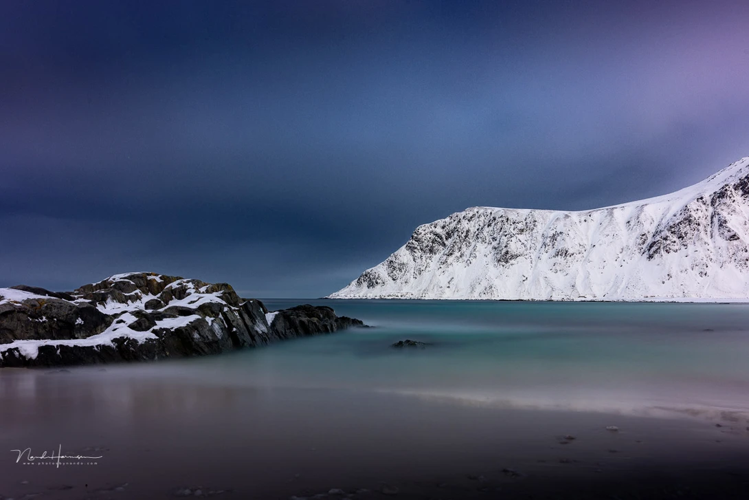 A five minute exposure with the Haida magnetic filters. I stacked the 10 stop and 6 stop filter to achieve the exposure time.