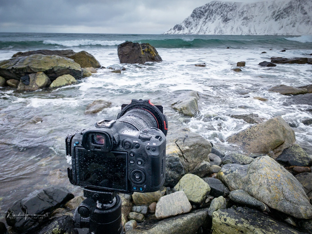 Using the Haida M10 II filter system at the beach on Skagsanden. The rain came from behind, making it easy to achieve longer exposure times without rain drops&nbsp;on the filter.