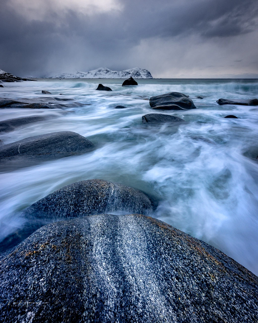 A 4 stop filter is perfect for shooting the waves between the rocks. You don't want a really long exposure for these situations.