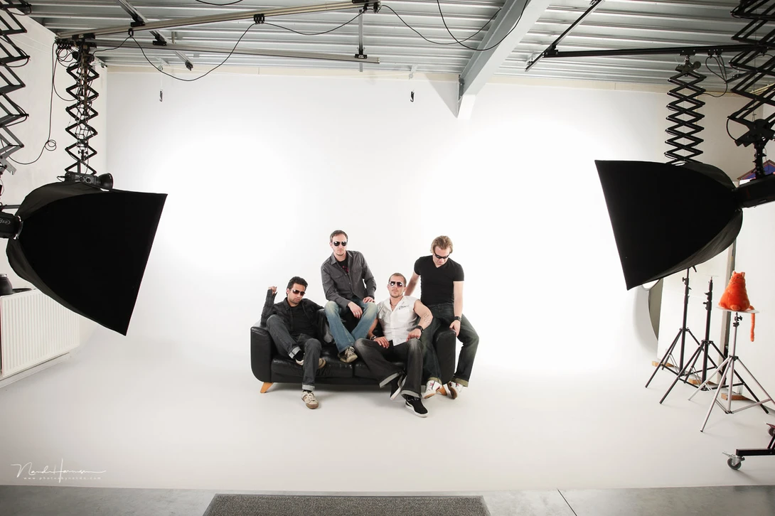 Since flash light will be the main light in a studio, manual exposure settings is almost always needed.