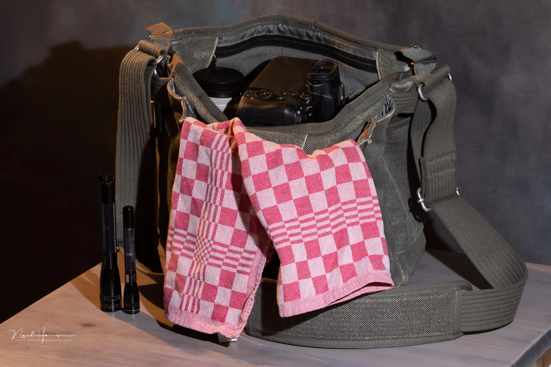 My dish cloth, a permanent item in my camera bag. Especially at sea it came in handy more than once.