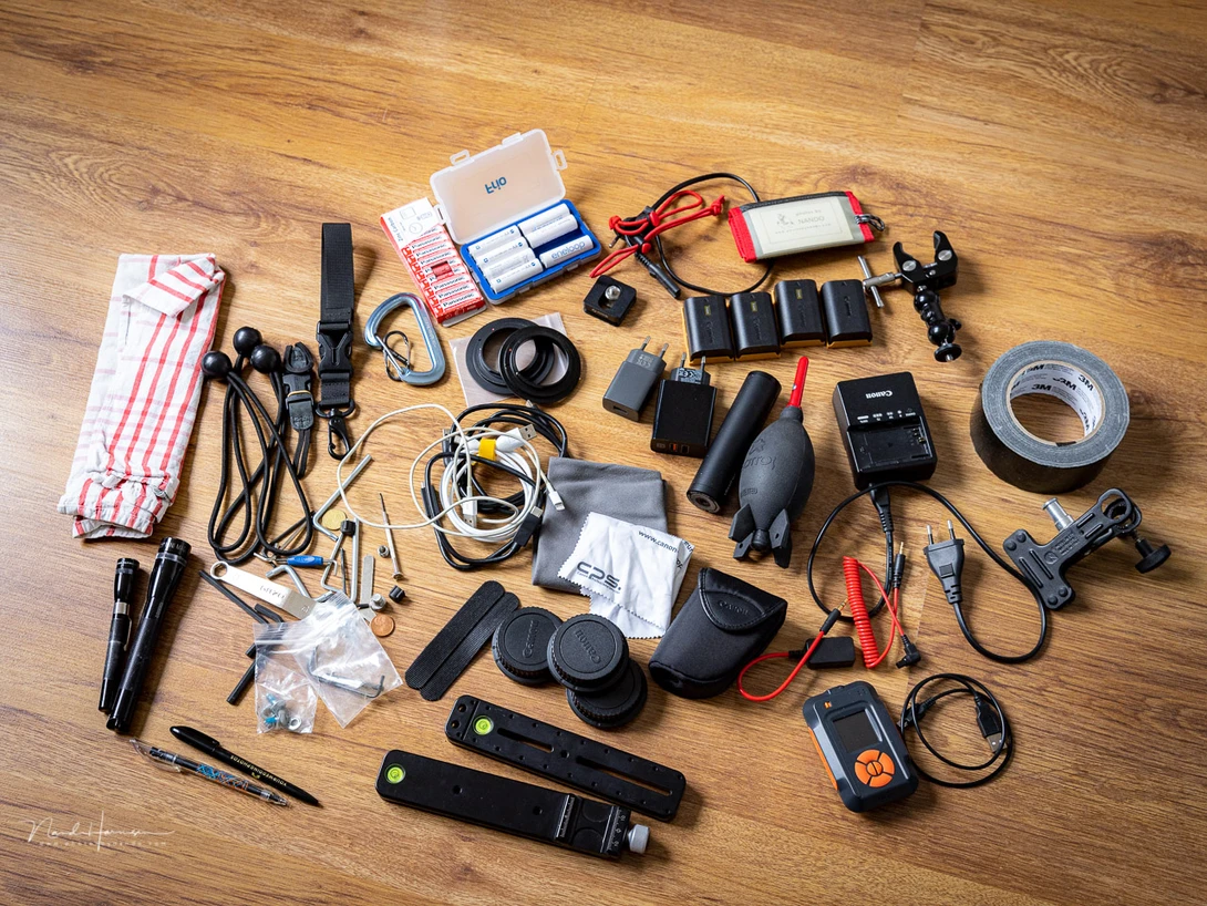 All kinds of small necessities that are sometimes used, and often not. How many do you have in your bag?&nbsp;