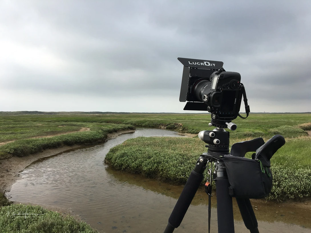 The LucrOid filter holder and its lens hood system. Although it seems nice, it won't provide a lot of protection against flares at all.
