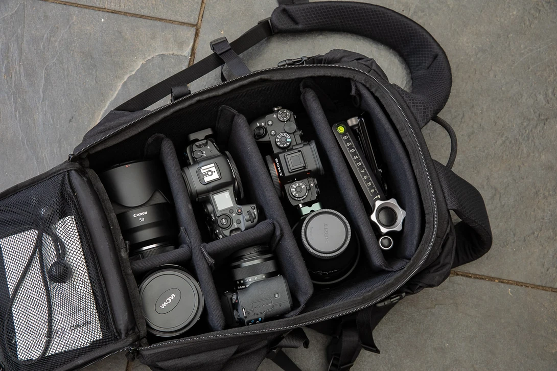 I recomment a layout without lenses onto the camera body. But you have to make your own decission. Choose the way that suits your needs.