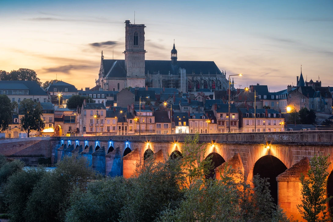 Nevers City Lights
