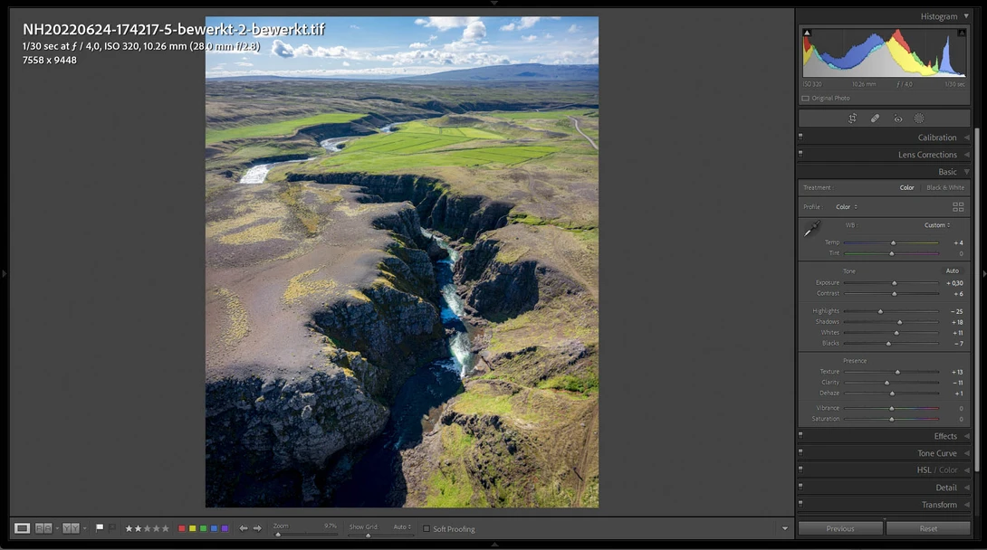After stitching you can optimize your photo until you're happy. Now you have a vertical drone image.
