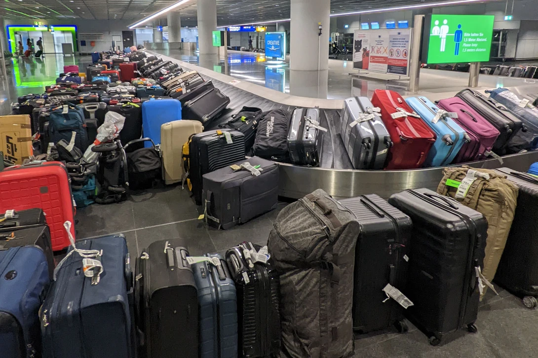 Stranded Bags