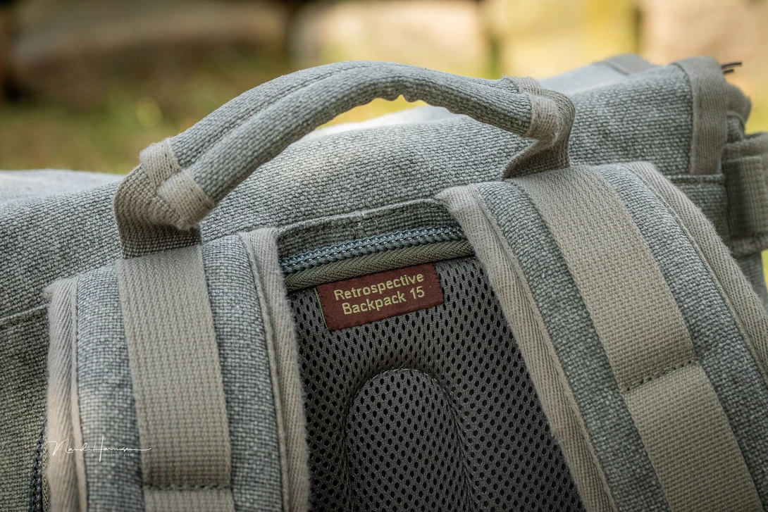 A large handle on top of the bag.