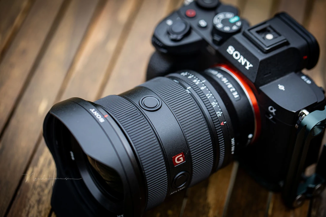 A small lens, but complete and a big performance