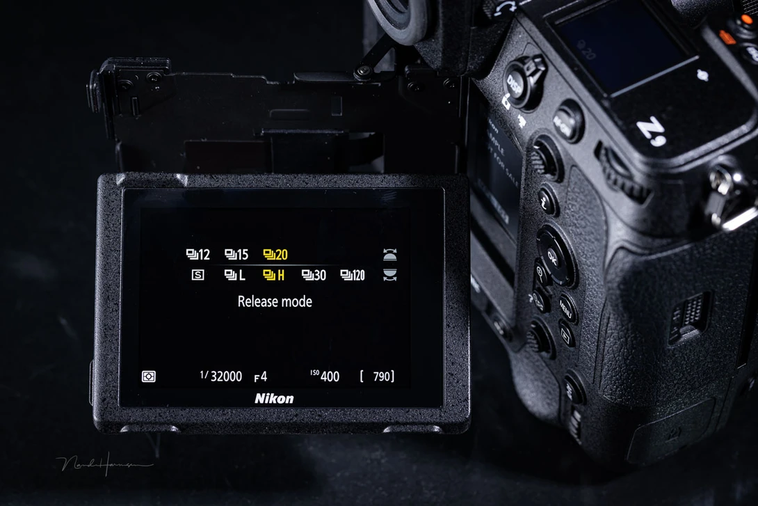 A limit on the amount of images that can be taken in one single burst can be helpful. But it can prevent you from achieving the desired amount of images in another situation.