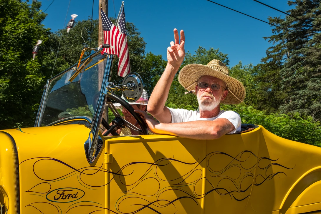 custom car in the july 4th parade