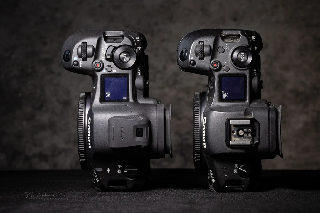 The Canon EOS R5 mark II next to the Canon EOS R5. Although it looks larger, the EOS R5 mark II is not as heavy.
