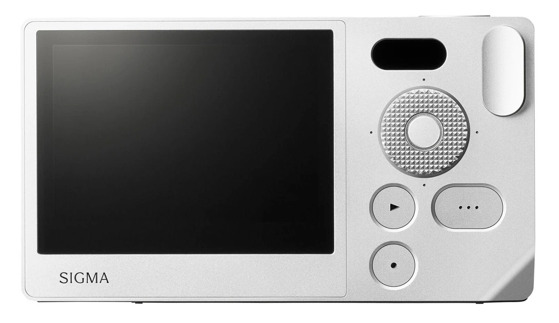 The back of the new Sigma BF in silver