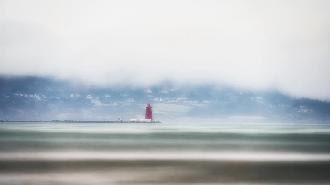 Long exposure photography of Poolbeg Lighthouse Dublin