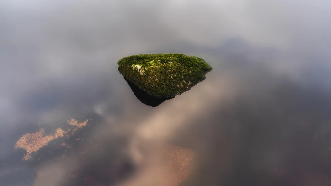 A rock flouting in the clouds