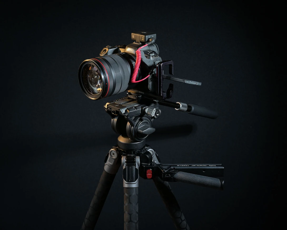 I like the SmallRig x Potato Jet Tribex SE. It's perfect for simple setups.