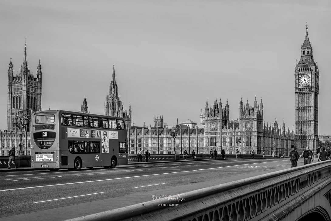 View Big Ben .... by D O Pandurasu