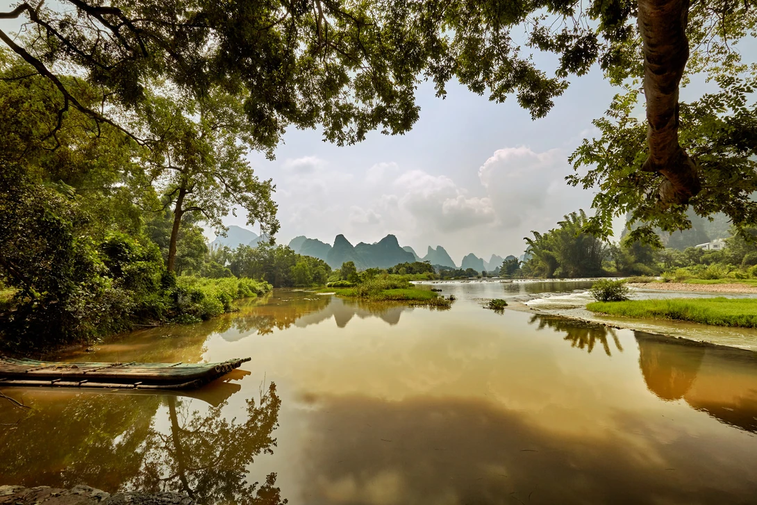 View Yulong river by Yannick K.