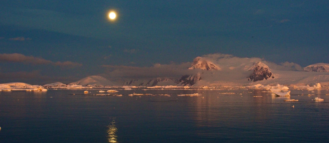 View Full Moon Rising by Don Campbell