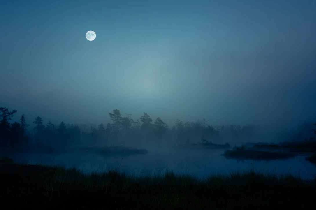 View Midnight at an old tarn by Johan Lennartsson