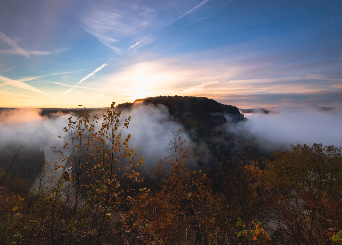 View ee61f57427d931c7fea43ccd8b209a0b.jpg by Ian Fraser