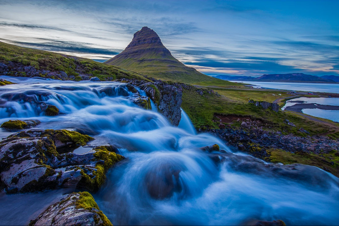 View 8f2ae30d41c6786d564703cf5304148d.jpg by Erik Thorvaldsen