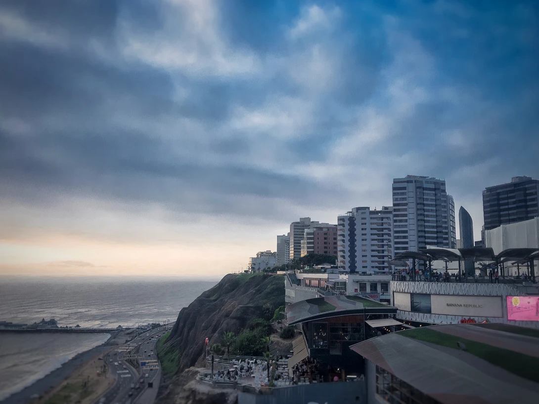 View 9eb1b65d17bc57eac3404a8b0c0c9c45.jpg by Fernando Ormachea