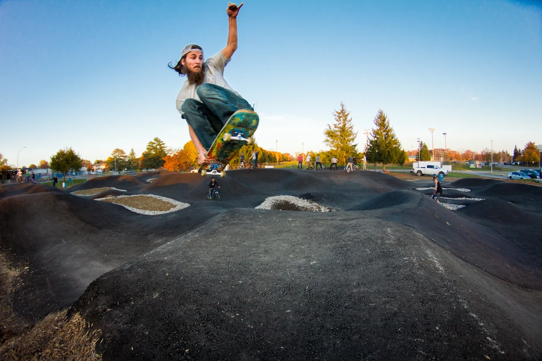 View 6f45da3495b1e665d89f694a8a7531a3.jpg by Chris Johnson