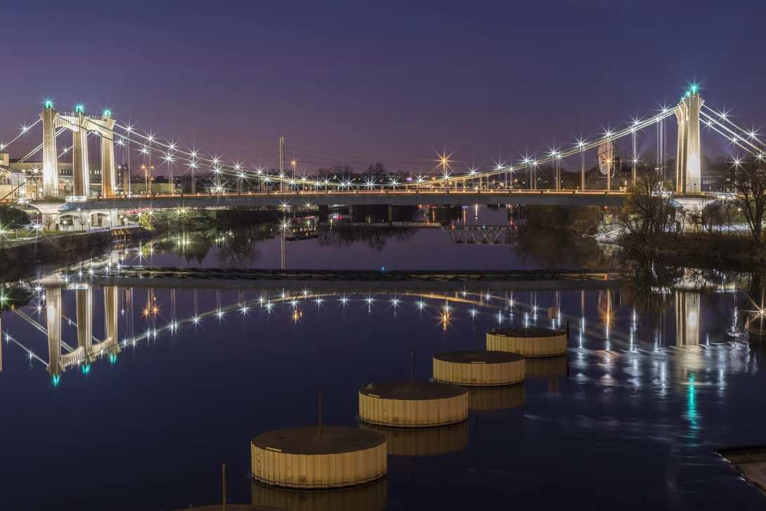View feacbaa9172290abb57d1a6b9bbd8d34.jpg by Harrison Barden