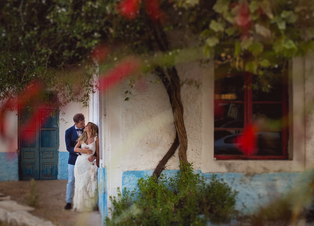 View 0aaea72ff49249cc7acd0bee58852c60.jpg by Vangelis Vryonis